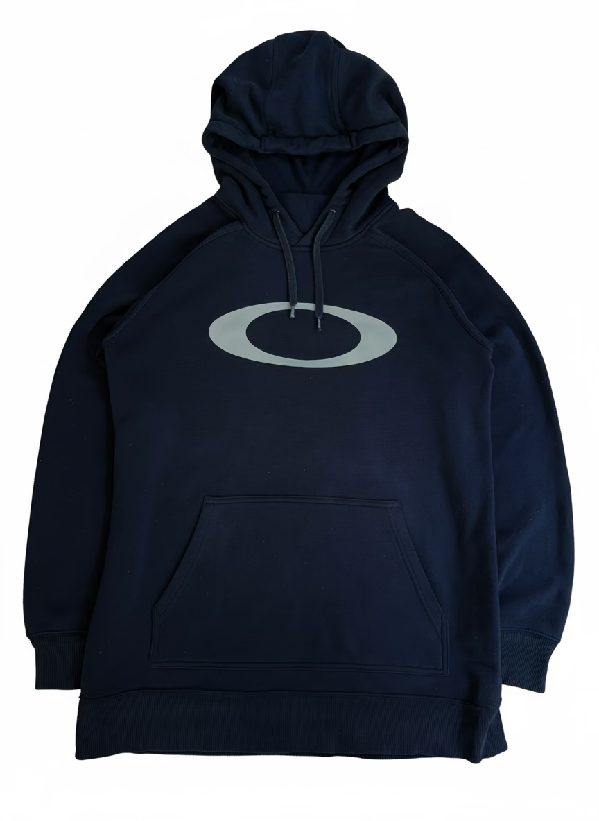 2000’s Oakley hoodie